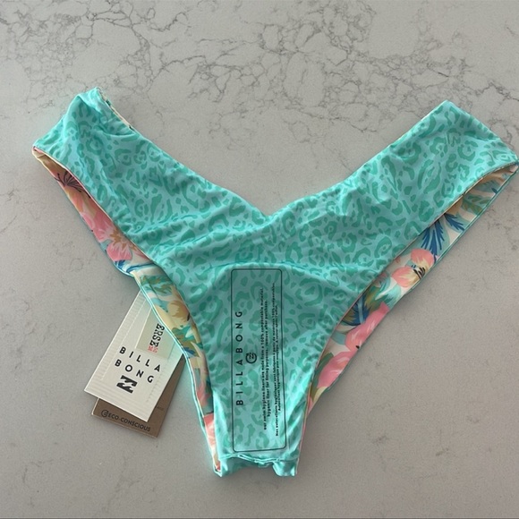 Billabong Sweet Tropics Reversible Fiji Cheeky Bikini Bottoms - Picture 14 of 16